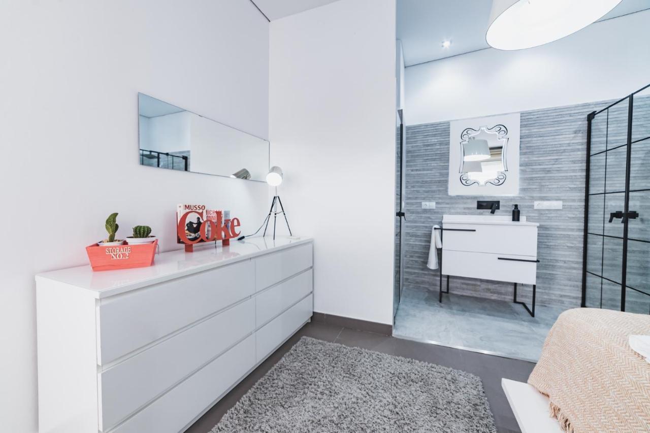 Beach & Urban Attic Аликанте Экстерьер фото